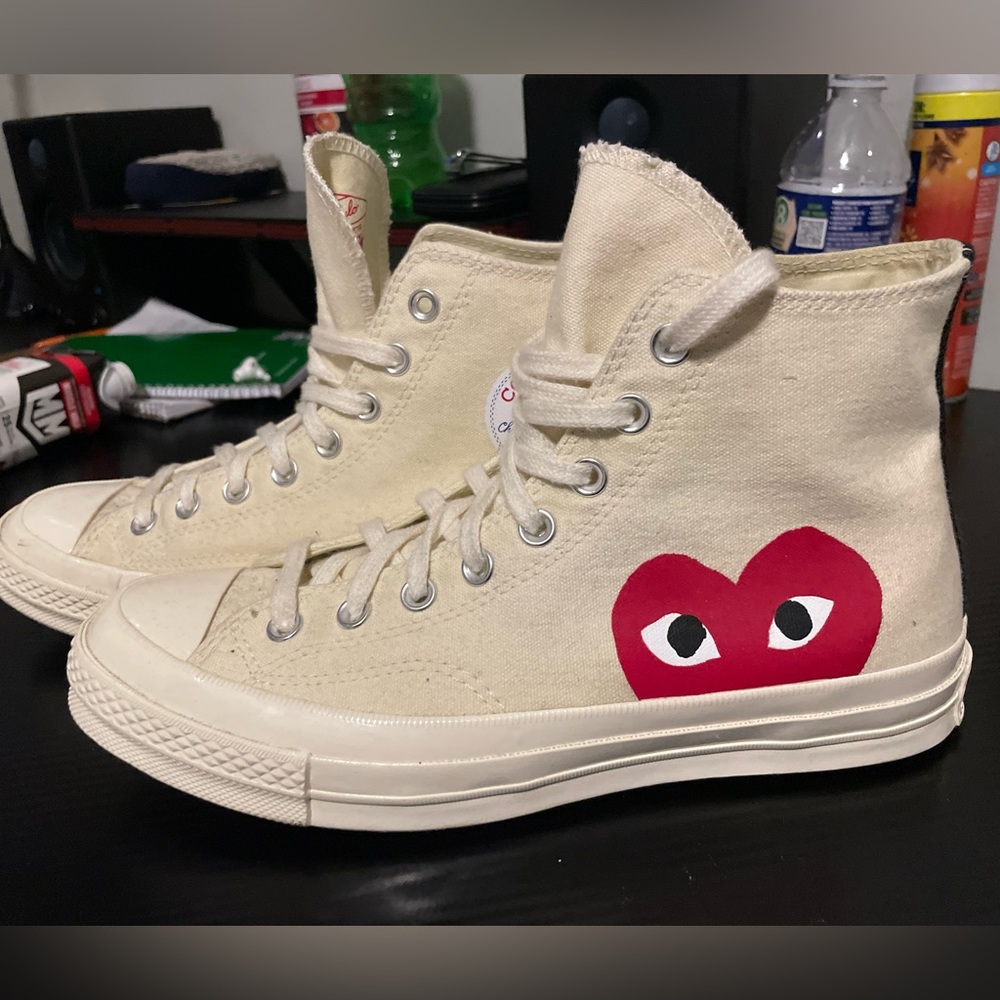 Converses High Top
